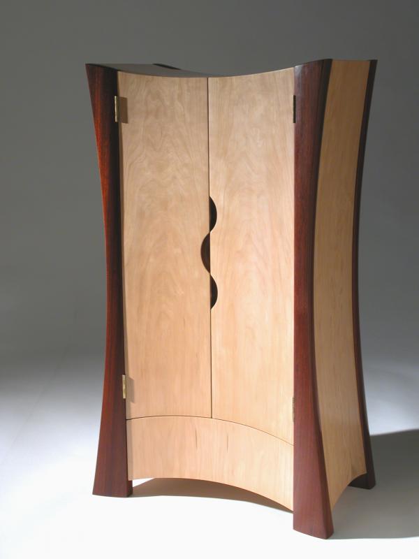 Fireland Flow cabinet by David Tragen