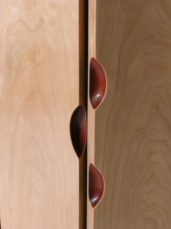 Fireland Flow cabinet by David Tragen